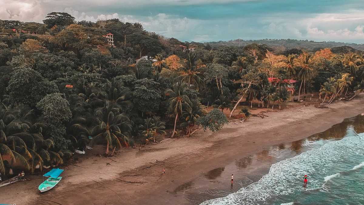PURA VIDA